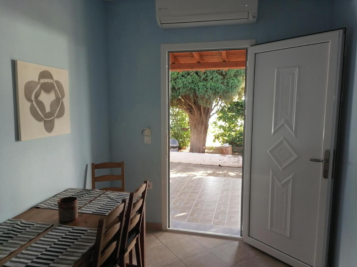 Porto Almira Beachfront House Nikiti  Exterior photo